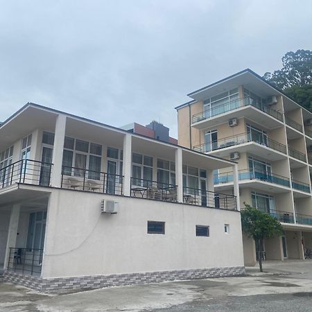 SUNSHINE Hotel Kwariati Exterior foto