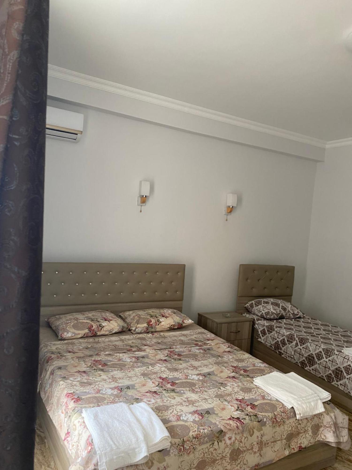 SUNSHINE Hotel Kwariati Exterior foto