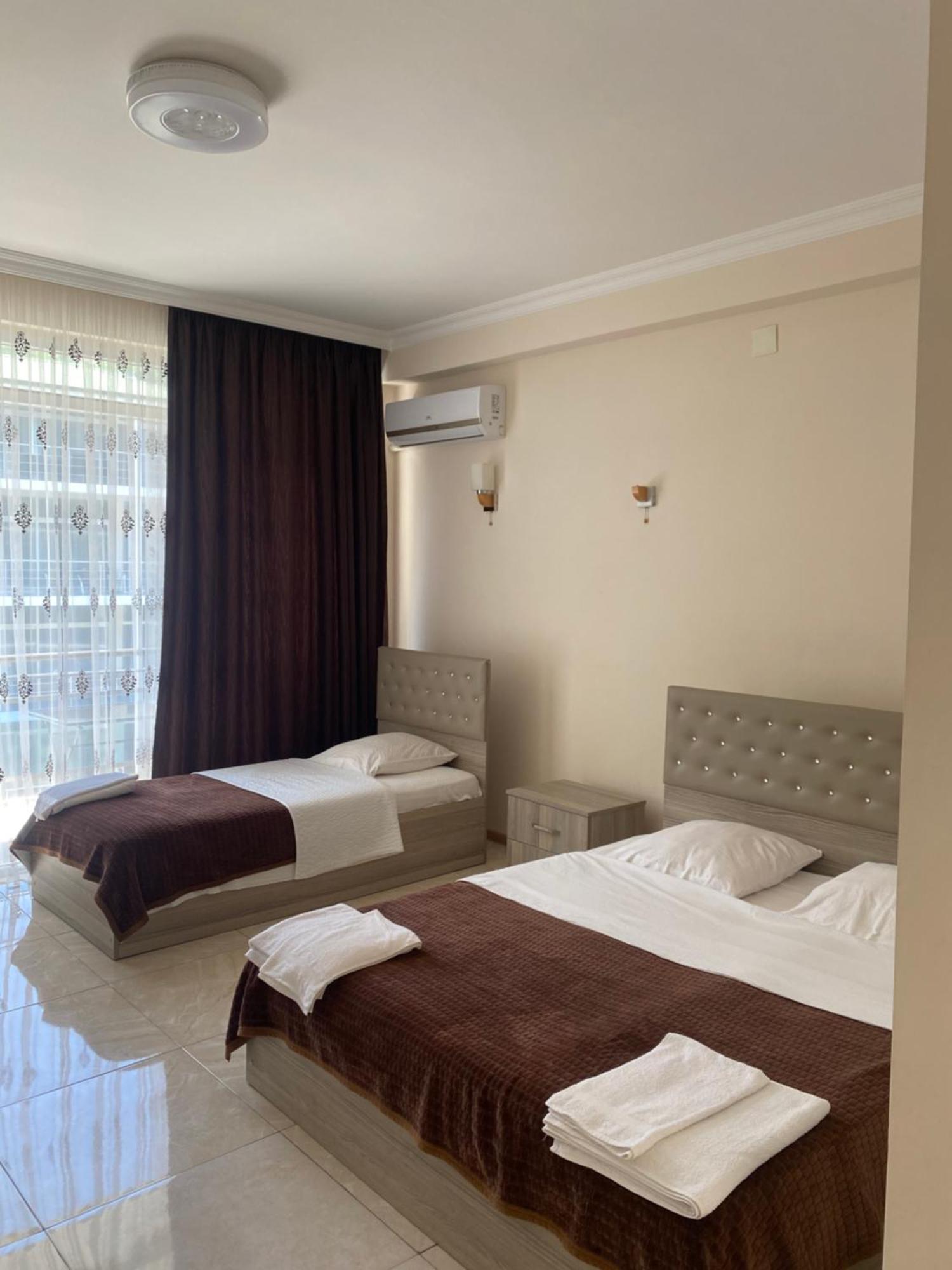 SUNSHINE Hotel Kwariati Exterior foto